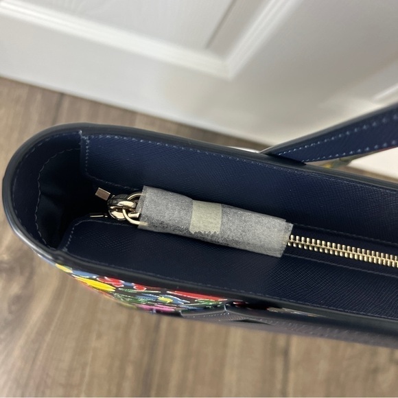 Kate Spade NWT Daily Tote, Parisian Navy Multi - Shoreside Flora, Statement Bag - Picture 9 of 14